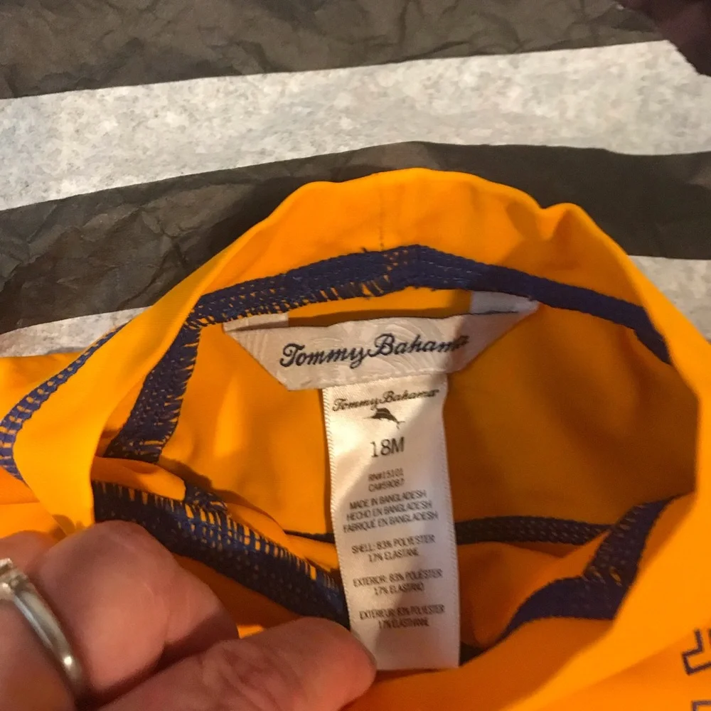 Tommy Bahama set